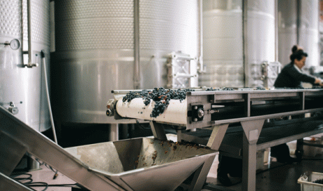 Fabrication d'une rehausse de trémie pour pompes à vendange - Belleville-en-Beaujolais - L'ART D'Y FER